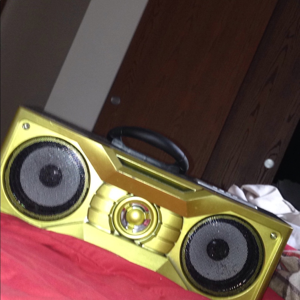 Loud speaker